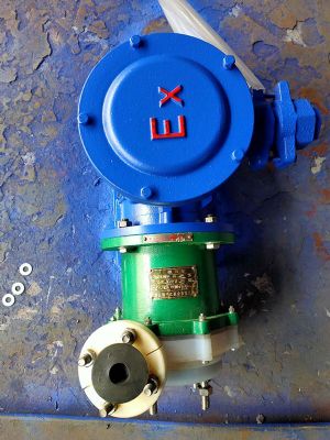 CQF�����ϴ�����